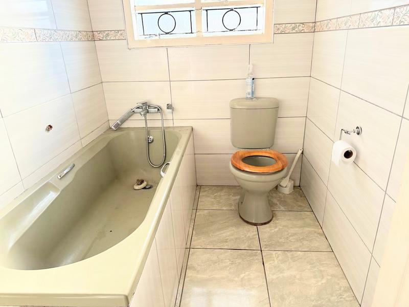 To Let 3 Bedroom Property for Rent in Northcrest Eastern Cape